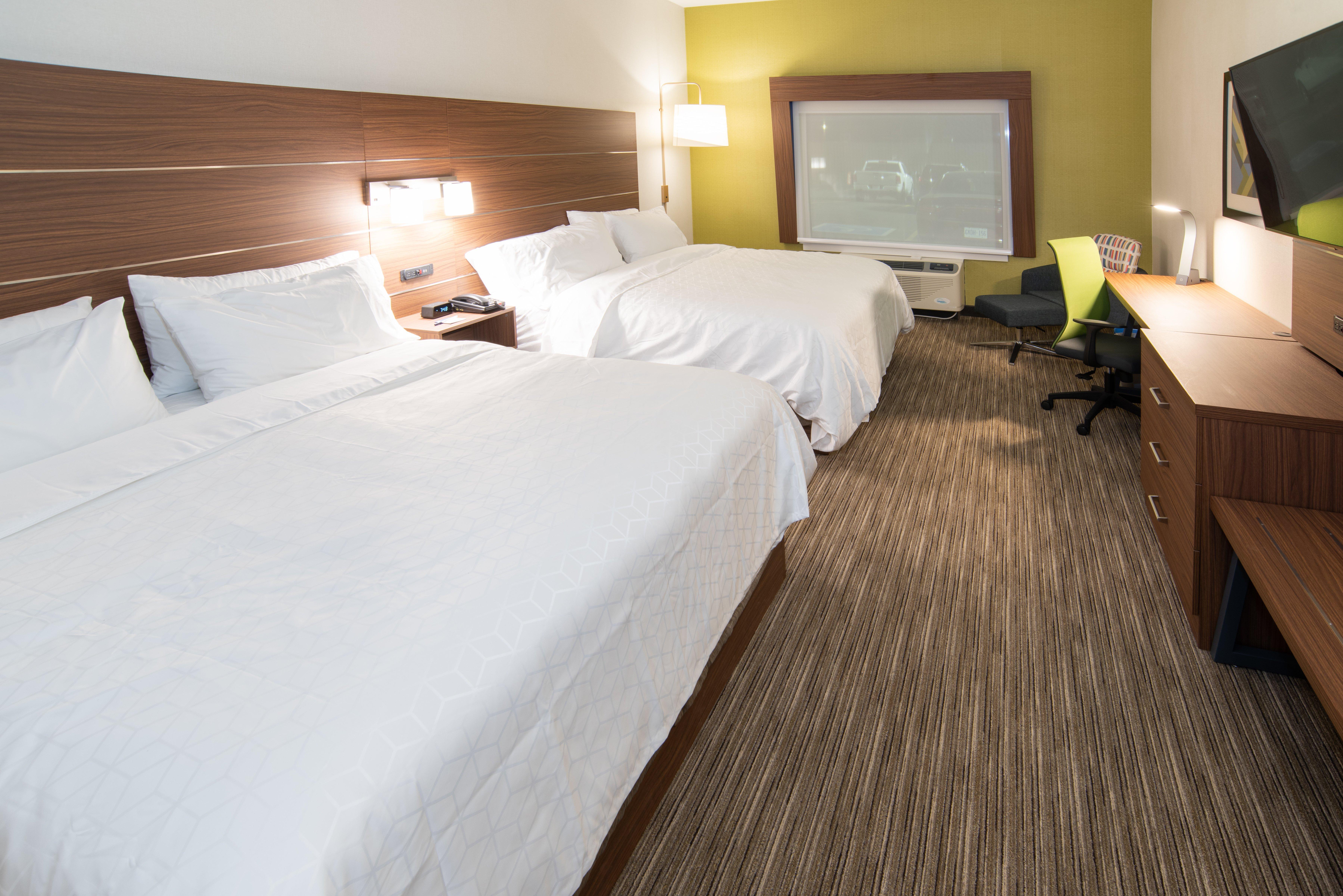 Holiday Inn Express & Suites - North Battleford By Ihg Exterior photo